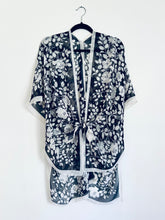 Load image into Gallery viewer, Black and White Rose and Border Sheer Kimono