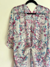 Load image into Gallery viewer, White and Pink Small Floral Sheer Kimono
