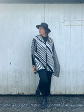 Load image into Gallery viewer, Reversible Black and White Cashmere Feel Draped Shawl