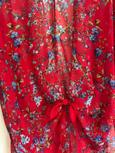 Load image into Gallery viewer, Red and Blue Small Floral Sheer Kimono