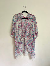 Load image into Gallery viewer, White and Pink Small Floral Sheer Kimono