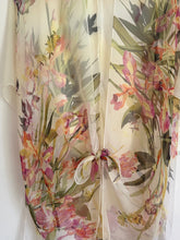 Load image into Gallery viewer, White Tropical Floral Sheer Kimono