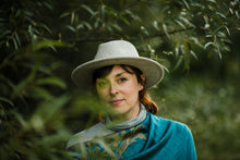 Load image into Gallery viewer, Turquoise and Tan Shawl