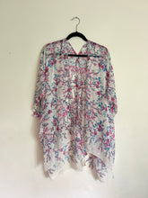 Load image into Gallery viewer, White and Pink Small Floral Sheer Kimono