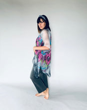 Load image into Gallery viewer, Grey Floral Sheer Kimono