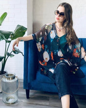 Load image into Gallery viewer, Black and Red Rose Sheer Kimono