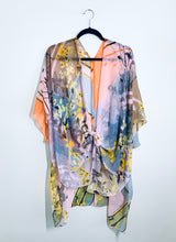 Load image into Gallery viewer, Pink Abstract Floral Sheer Kimono