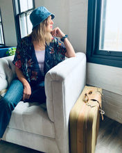 Load image into Gallery viewer, Navy Sheer Floral Cropped Kimono