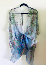 Load image into Gallery viewer, Ombré Blue Floral Sheer Kimono