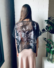 Load image into Gallery viewer, Black and White Sheer Floral Cropped Kimono