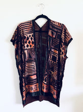 Load image into Gallery viewer, CPurple and Orange Multi Geometric Velvet Burnout Slim Fit Kimono