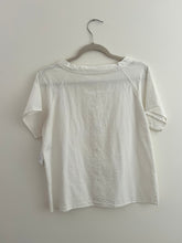 Load image into Gallery viewer, Vintage Cotton White Tee with Collar
