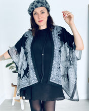 Load image into Gallery viewer, Black and White Border Filigree Sheer Kimono
