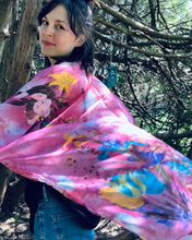Load image into Gallery viewer, Pink Blue Retro Floral Sheer Kimono

