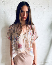 Load image into Gallery viewer, Light Pink Sheer Floral Cropped Kimono
