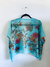 Load image into Gallery viewer, Turquoise Tropical Floral Sheer Cropped Kimono
